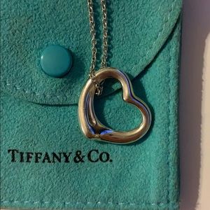 Authentic Tiffany and Co Elsa Peretti necklace